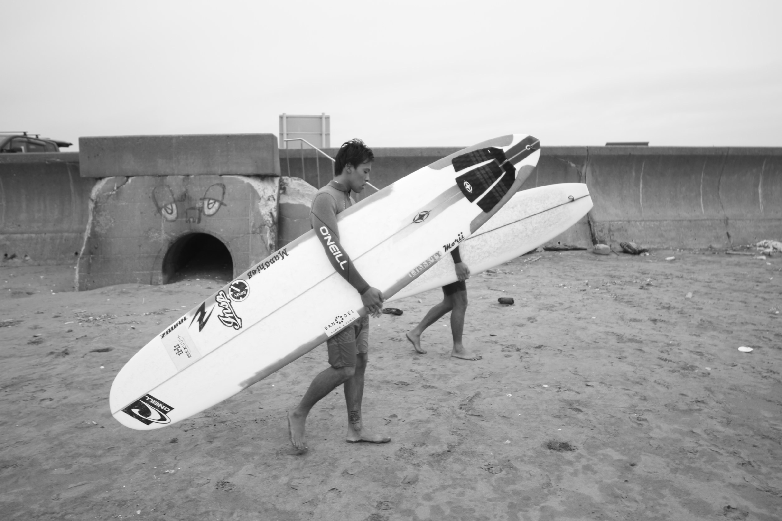 山口 恭平 – ZBURH CUSTOM SURFBOARDS